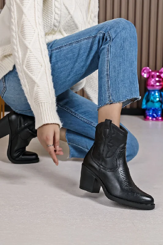 Instant Discount BLACK EMBROIDED ANKLE LENGTH WESTERN COWBOY BOOTS