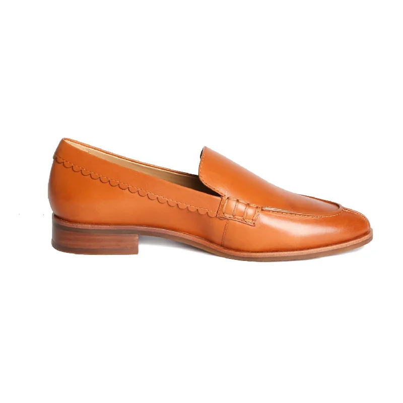 Weekend Discounts to Enjoy Women's Bowery Leather Loafer In Coconut