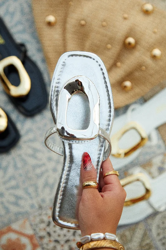 Hurry In Adelia Slip On Thong Strap Sandals - Silver